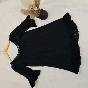 Moda International Black Mini, Size S